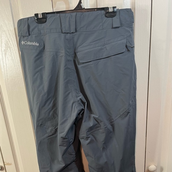 Columbia Omni-Tech Snowboard pants - Picture 4 of 10